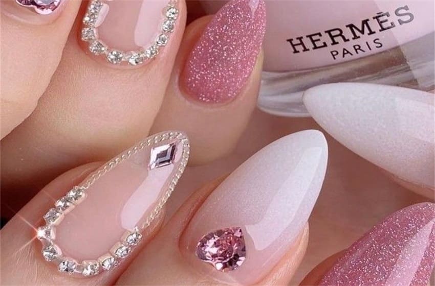 diamond pink nails